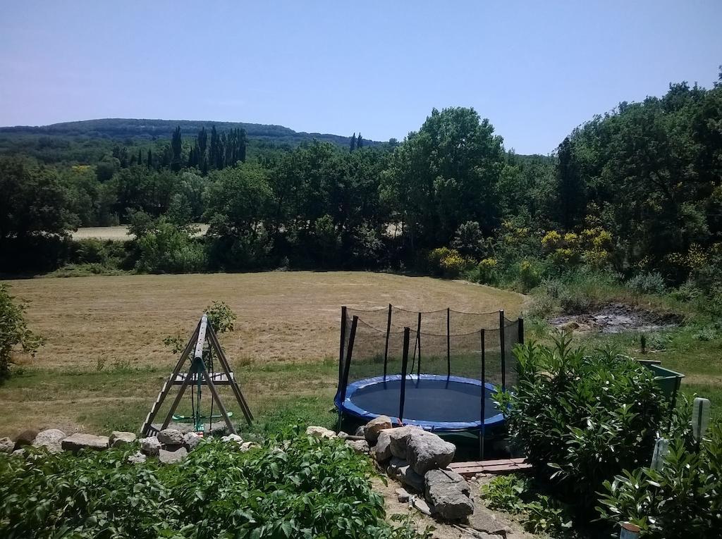 Bed and Breakfast Le Val Léron Valaurie Esterno foto