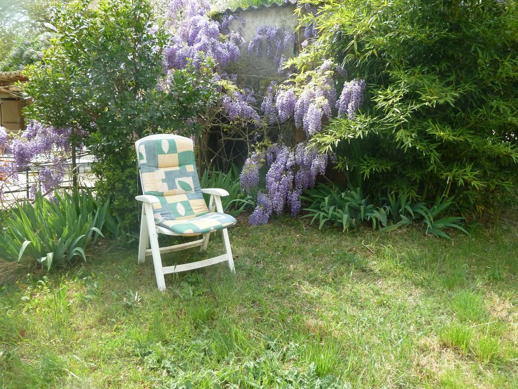 Bed and Breakfast Le Val Léron Valaurie Esterno foto
