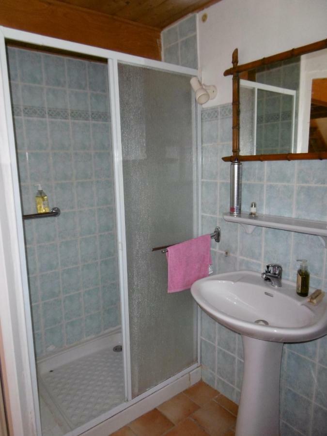 Bed and Breakfast Le Val Léron Valaurie Esterno foto