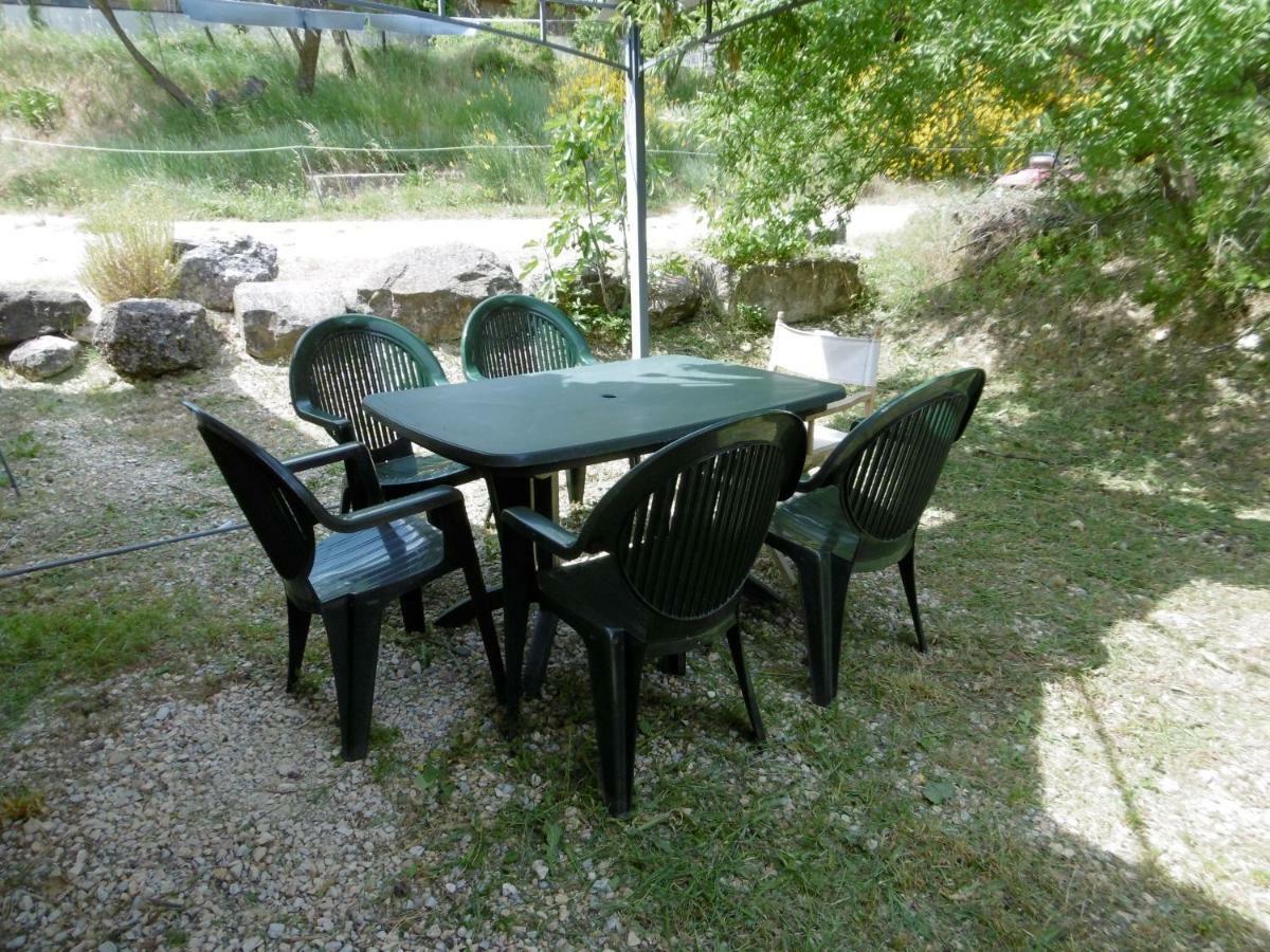 Bed and Breakfast Le Val Léron Valaurie Esterno foto