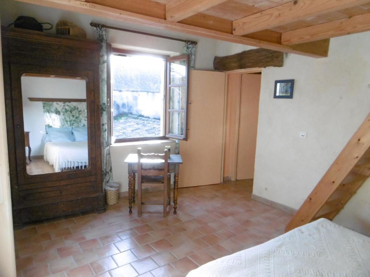 Bed and Breakfast Le Val Léron Valaurie Esterno foto