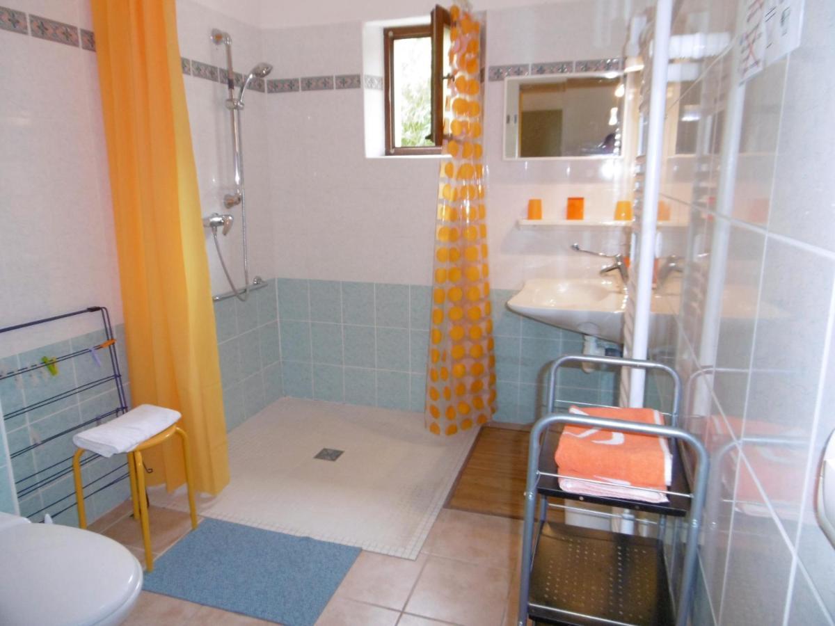 Bed and Breakfast Le Val Léron Valaurie Esterno foto